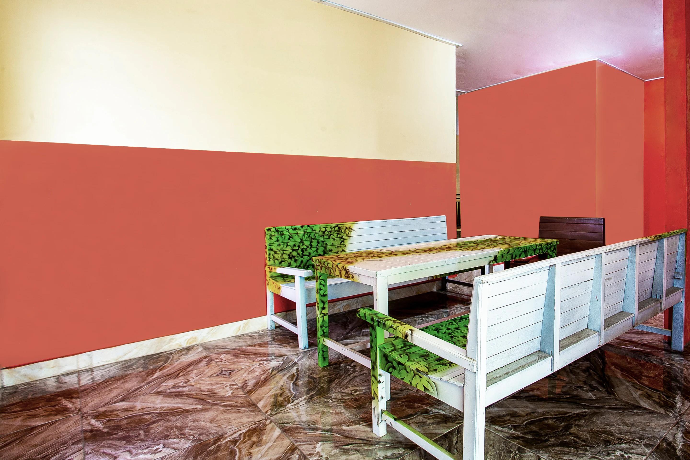 The Paragon Hotel Cilacap Redpartner Exteriör bild