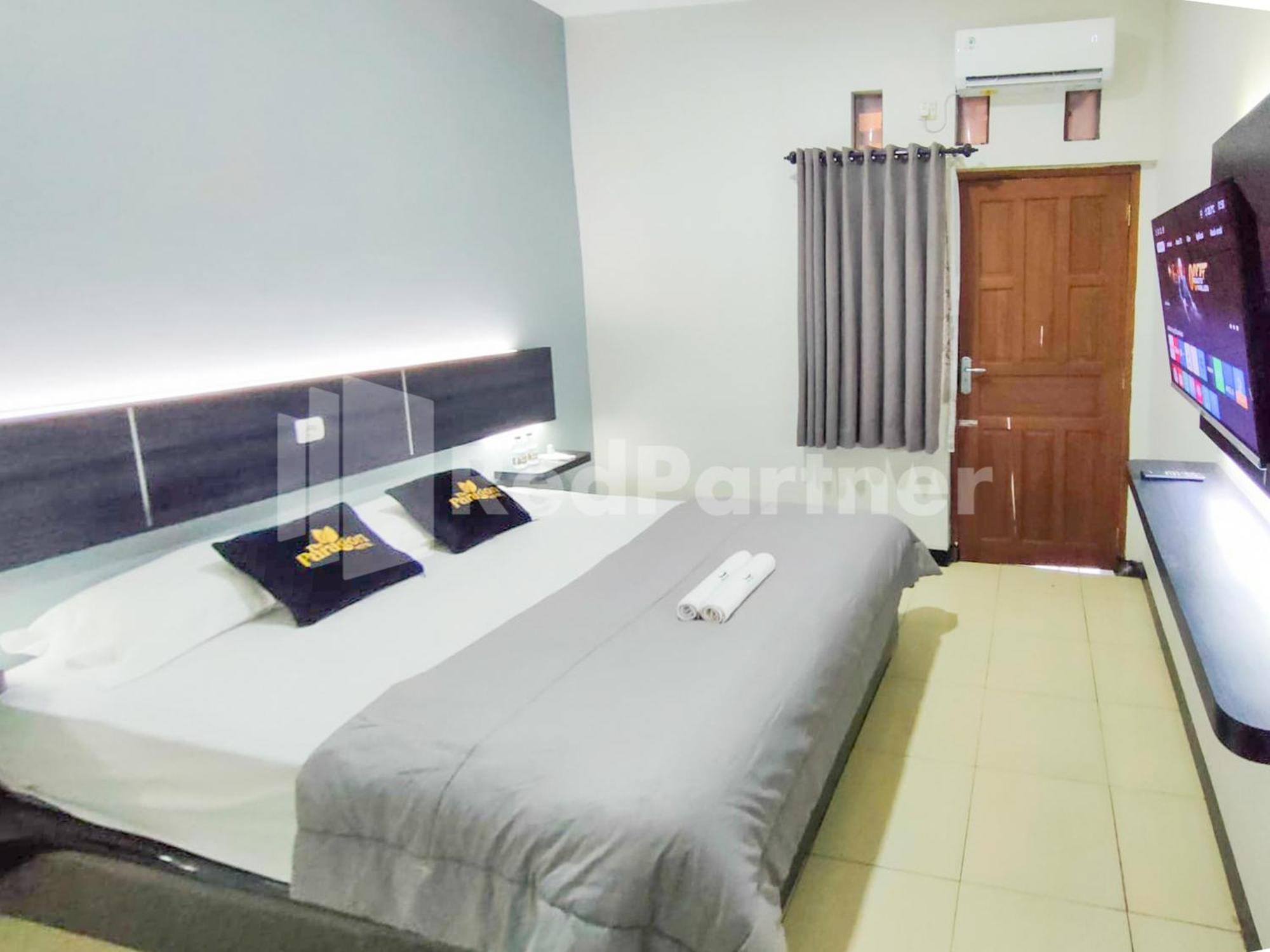 The Paragon Hotel Cilacap Redpartner Exteriör bild